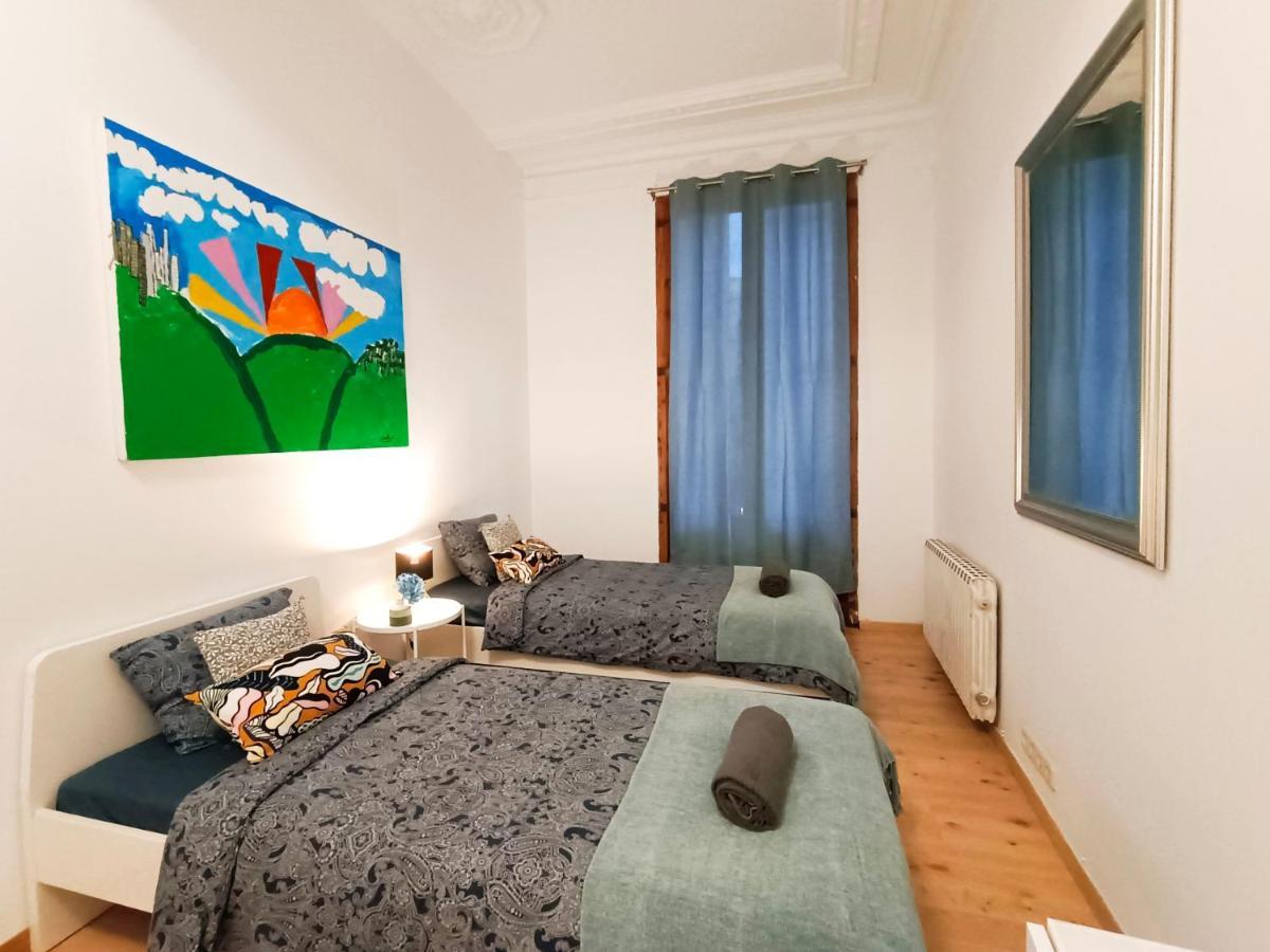 By Born Rooms Барселона Екстериор снимка