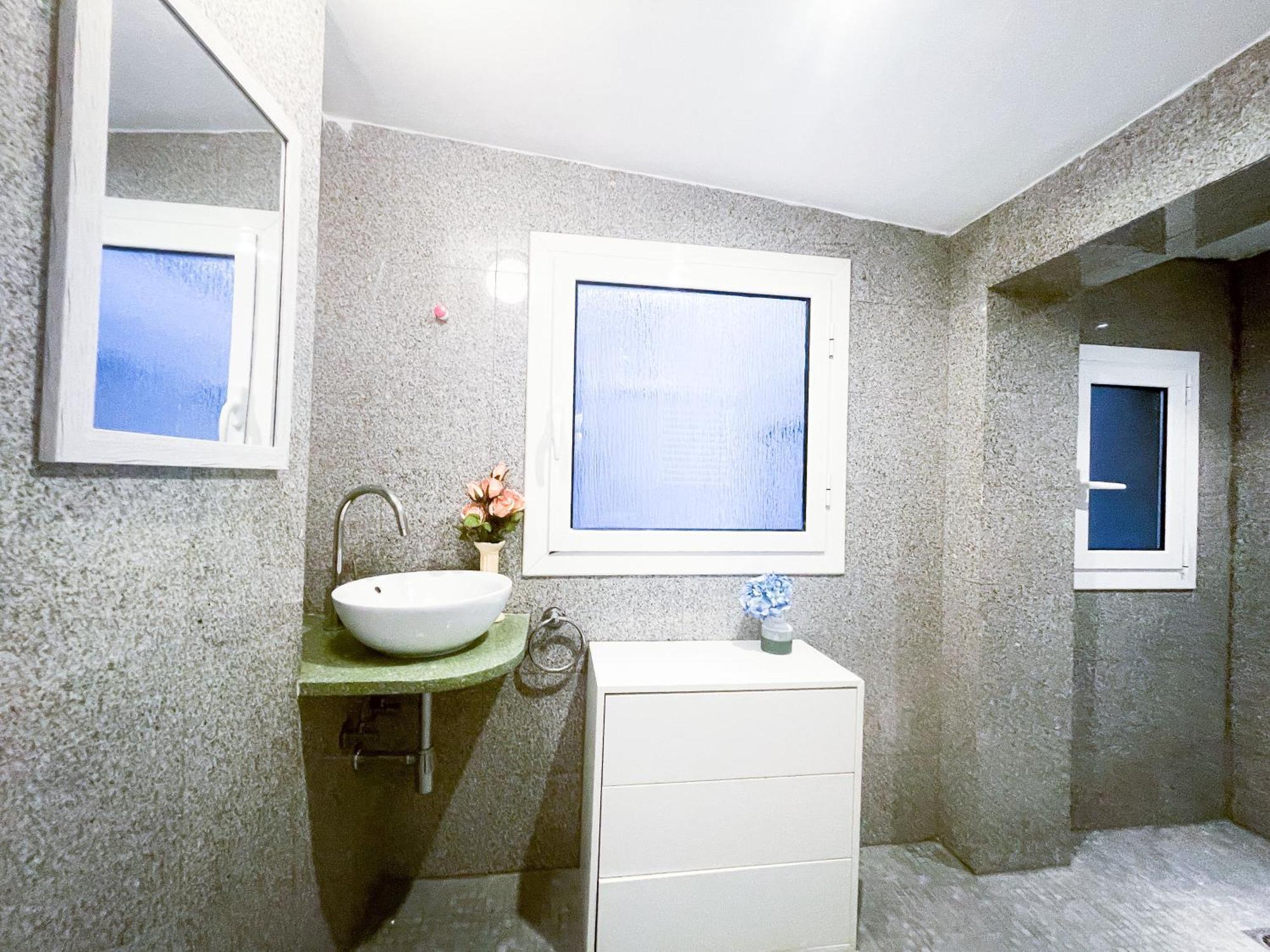 By Born Rooms Барселона Екстериор снимка